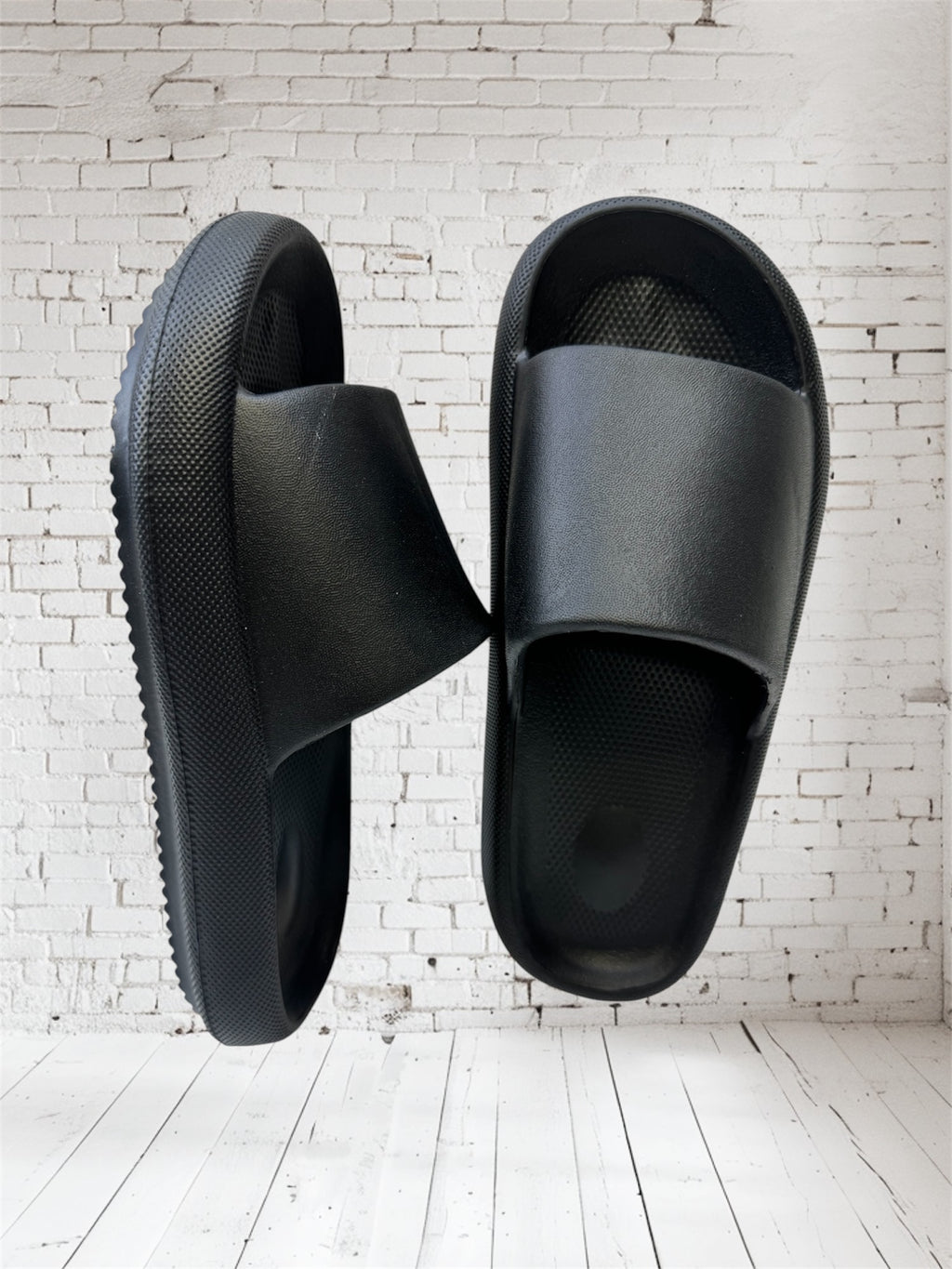 MAKLY Men’s Cushion Slide Sandals – Cloud