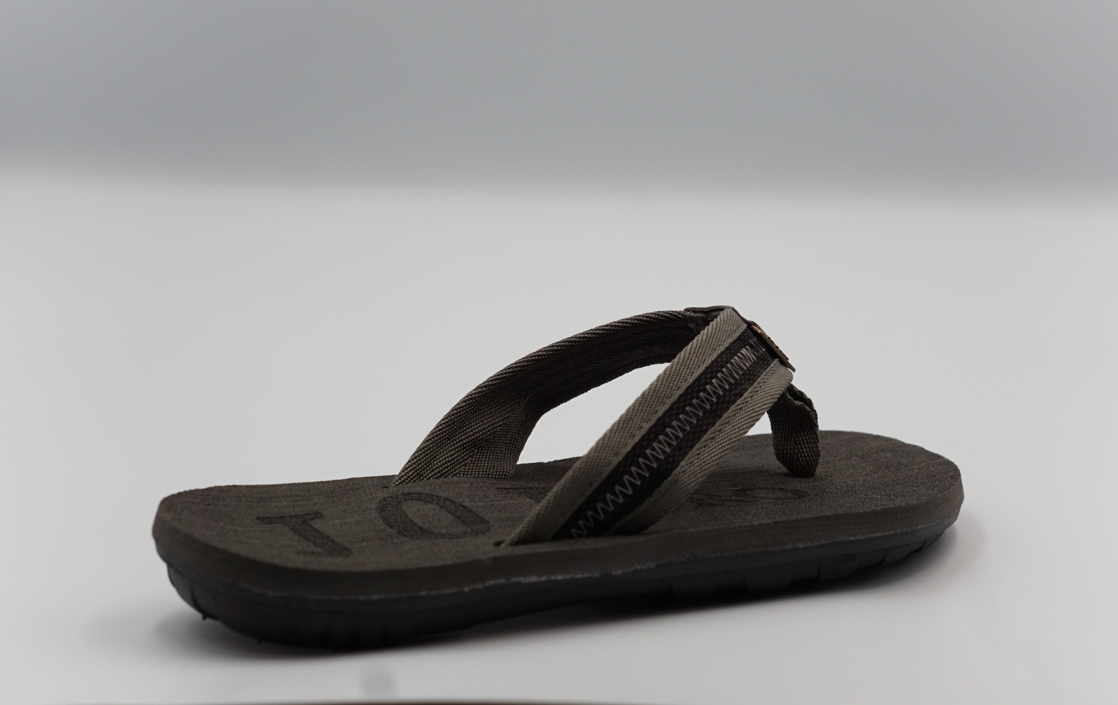 CASE of 30 pairs MIX 3 COLORS 5 SIZES Men’s Flip Flops Soft Cushion waterproof
