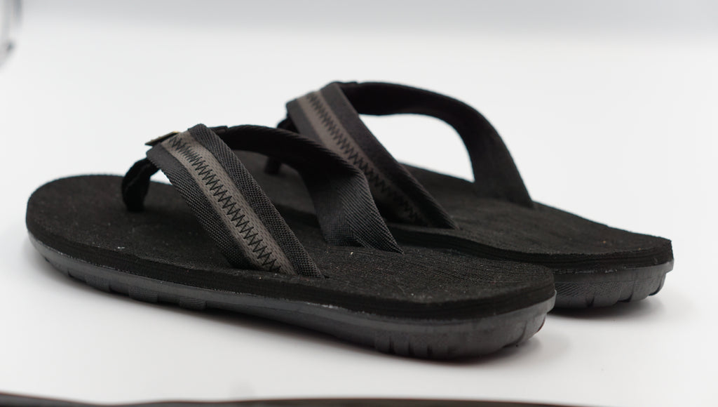 CASE of 30 pairs MIX 3 COLORS 5 SIZES Men’s Flip Flops Soft Cushion waterproof