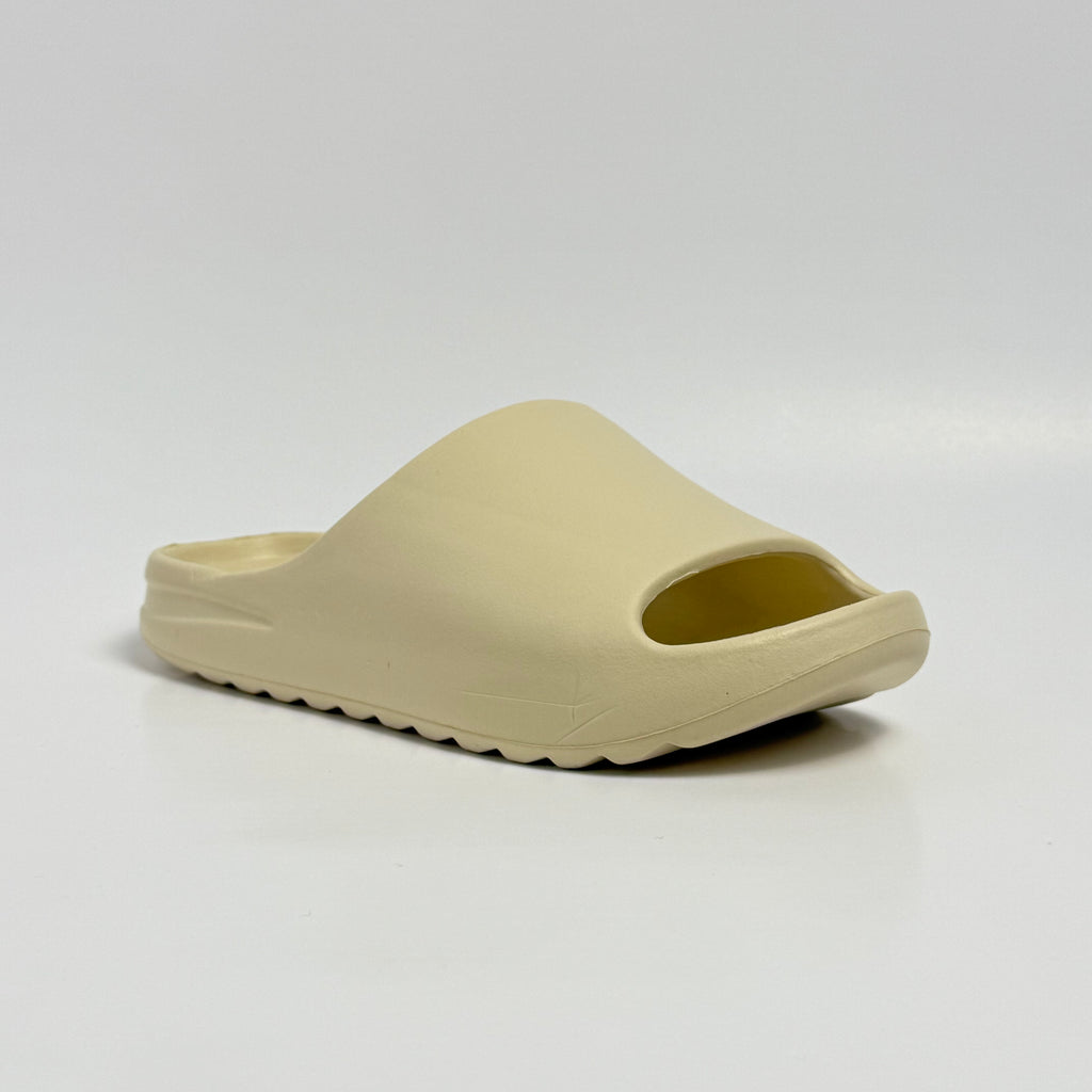 CASE OF 24 4 COLORS 5 SIZES Men’s Comfort Slide Sandals – Soft Cushion | Anti-Slip | Waterproof & Quick Dry