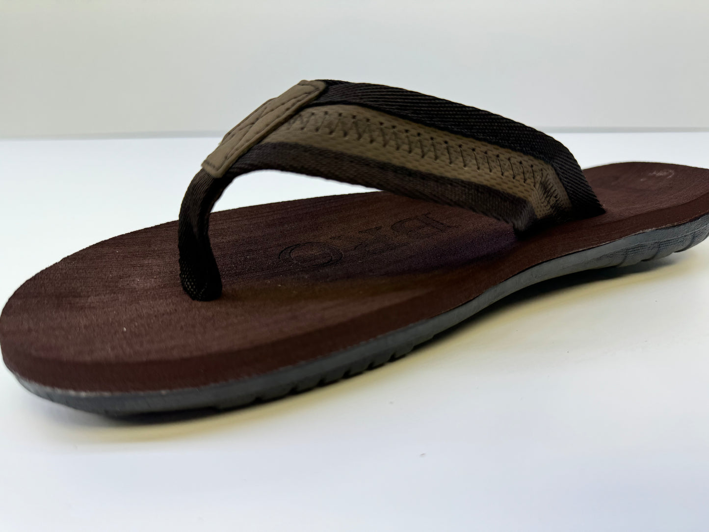 J202 Men’s Arch Support Flip Flops – Comfortable Sandals with Soft Cushion Footbed | Lightweight, Non-Slip, Shock-Absorbing EVA Flip Flops for Beach, Shower & Everyday Wear