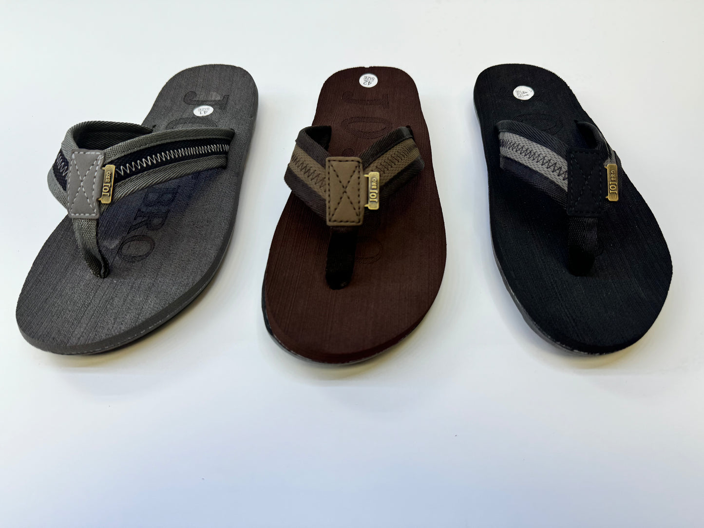 J202 Men’s Arch Support Flip Flops – Comfortable Sandals with Soft Cushion Footbed | Lightweight, Non-Slip, Shock-Absorbing EVA Flip Flops for Beach, Shower & Everyday Wear